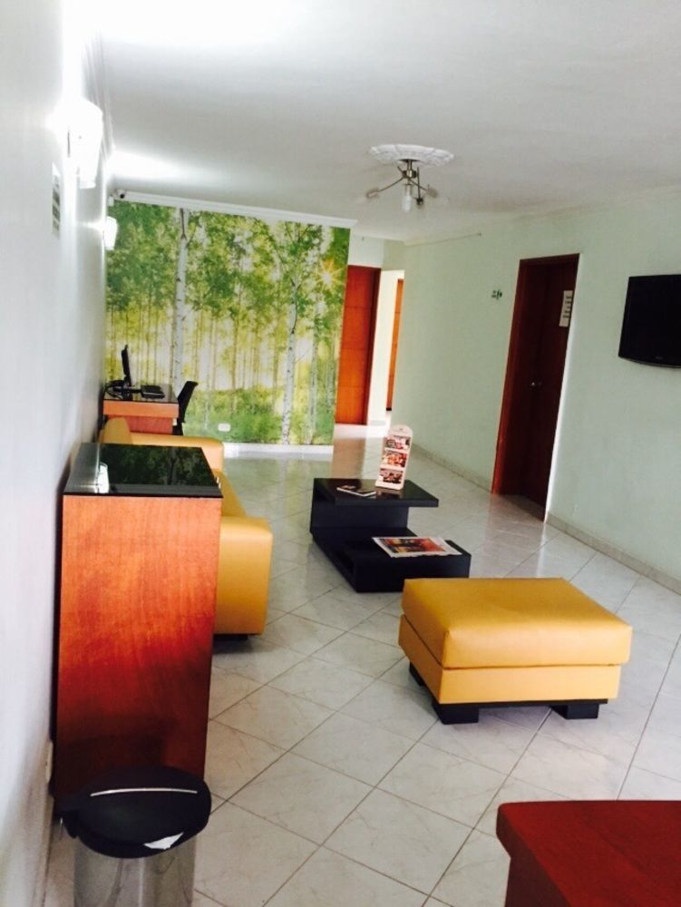 Casa Portico Hotel Medellin Bagian luar foto